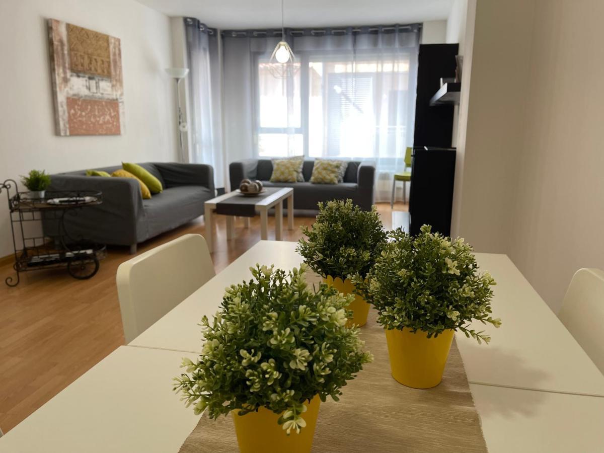 Apartamentos Ribera Navarra - Bardenas Castejón Eksteriør billede