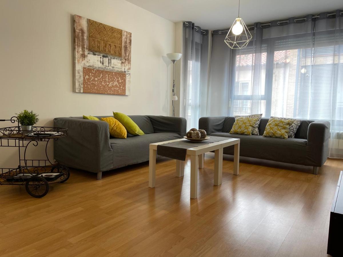 Apartamentos Ribera Navarra - Bardenas Castejón Eksteriør billede